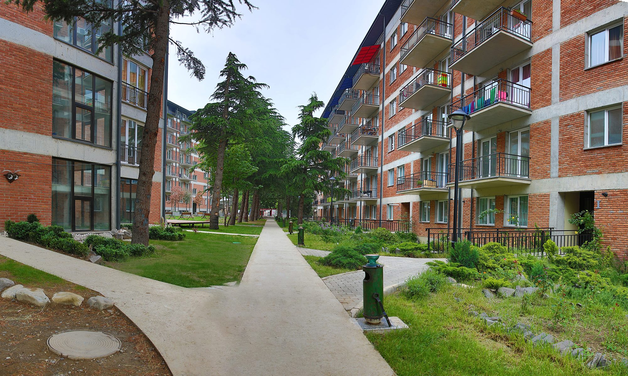 Housing complex on Jikia street